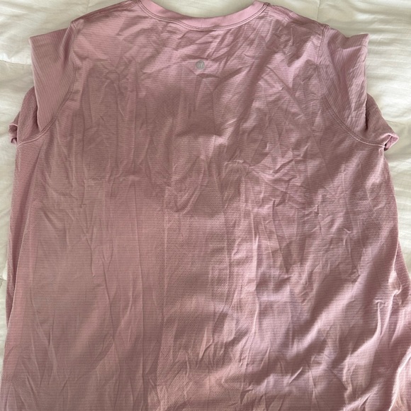 lululemon athletica Swiftly Relaxed Long Sleeve - Light Lavender - Picture 3 of 4